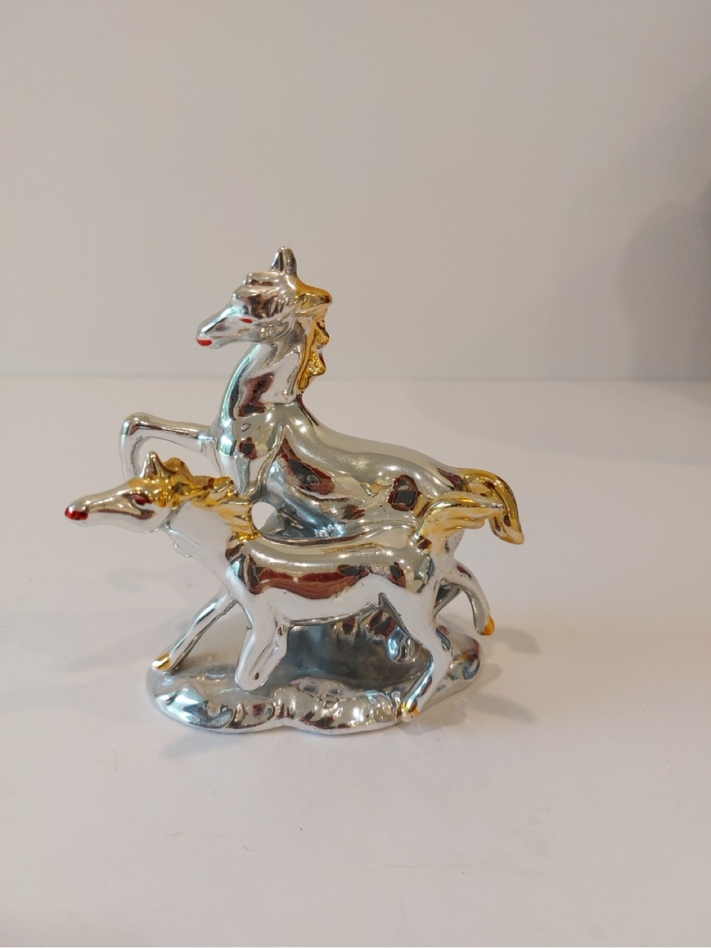 Vintage Capodimonte 4” tall